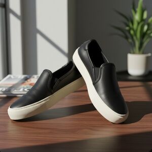 UGG Leather Platform Loafer Sz 9